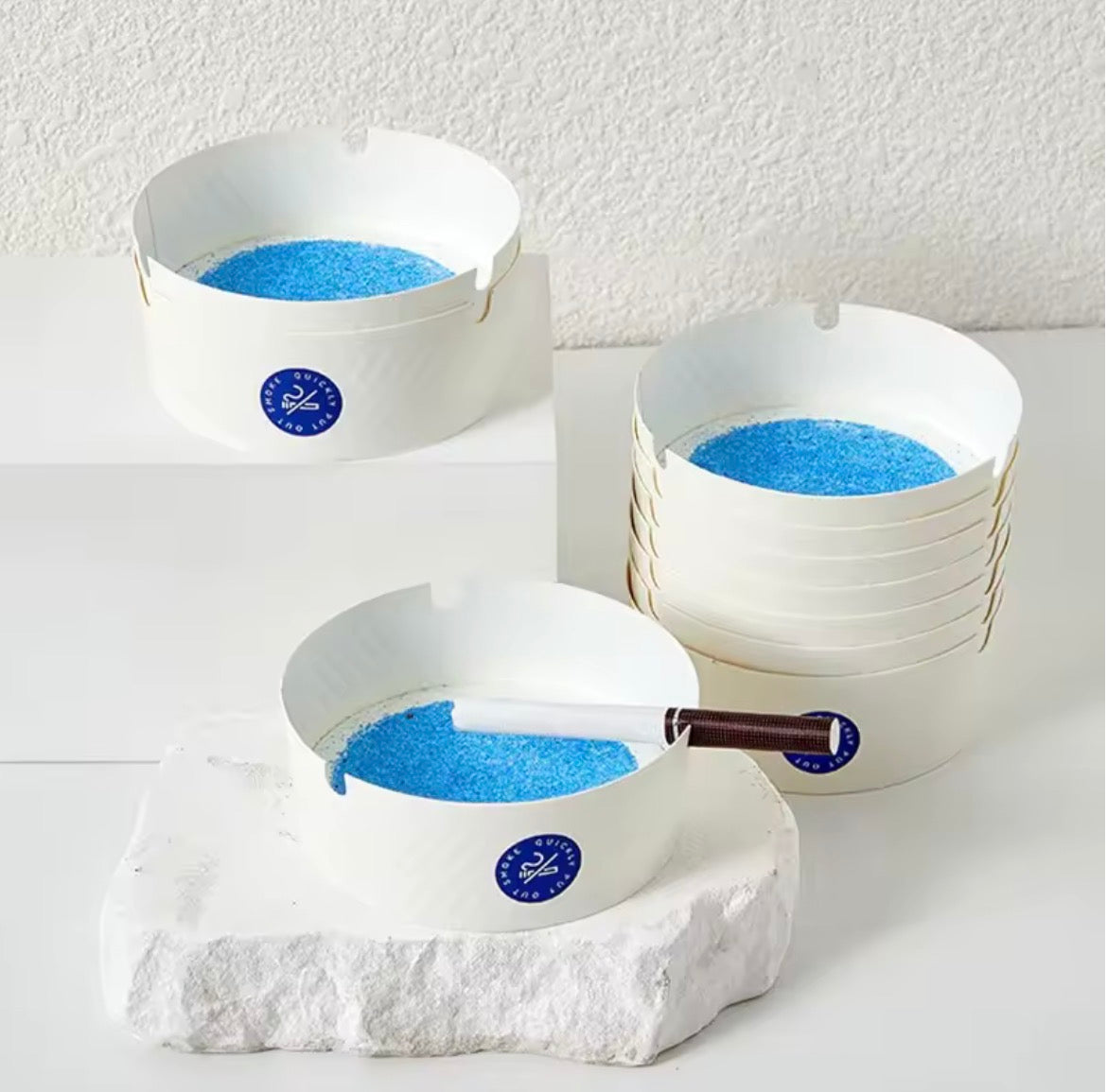 Cendrier Jetable Auto-Moussant Anti-Odeurs (Lot de 25)